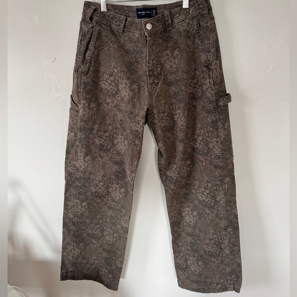 Baggy floral Abercrombie workwear denim 32x32